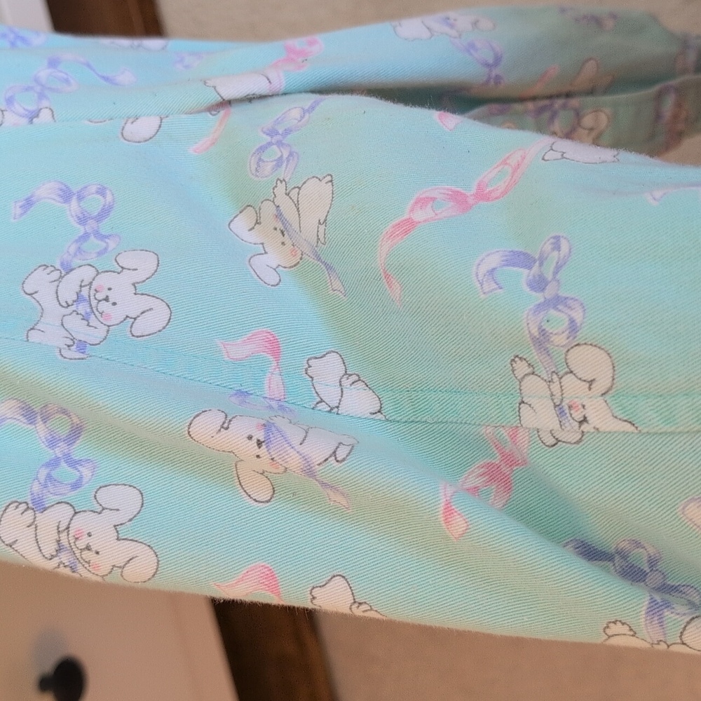 Vintage OshKosh Bubble Overalls with Bunnies 18m - Picture 6 of 8